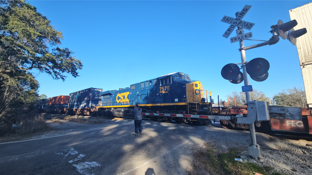 CSX 7578